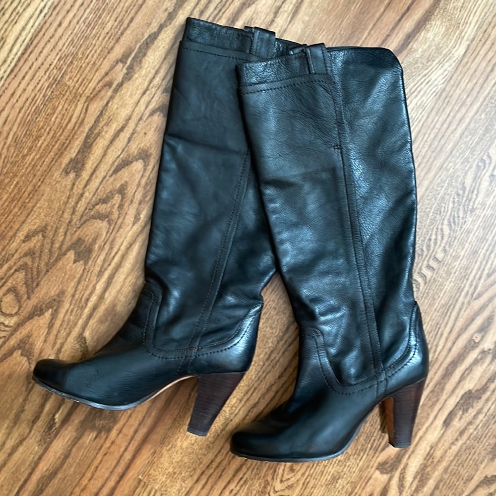 Dolce Vita knee-high black leather boots size 9